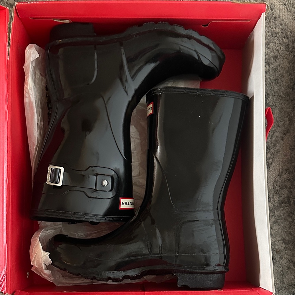 Hunter Glossy Black Waterproof Boots